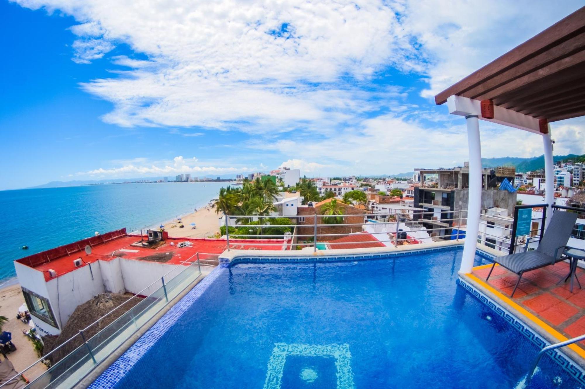 Hotel Suites Nadia Пуэрто-Вальярта Экстерьер фото